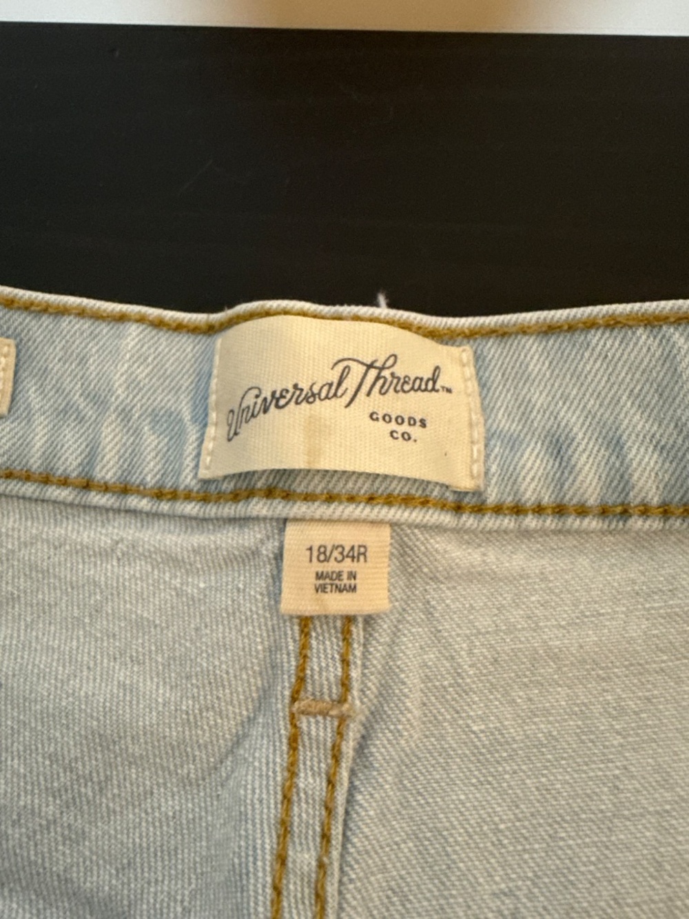 Universal Thread Womens Jeans - Picture 3 of 5